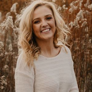 Meet your Posher, Camryn